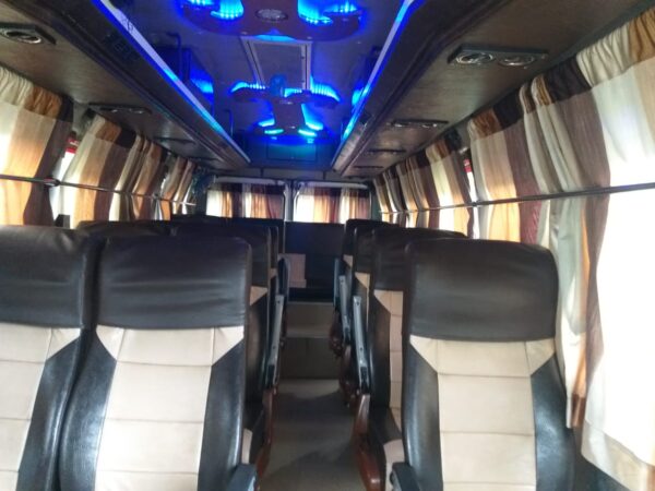 TEMPO TRAVELLER 17 SEATER - Image 6