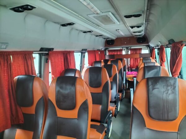 TEMPO TRAVELLER 17 SEATER - Image 9